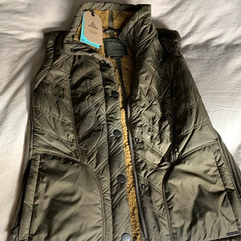 BNWT Prana Diva Vest